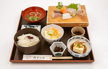 お刺身定食